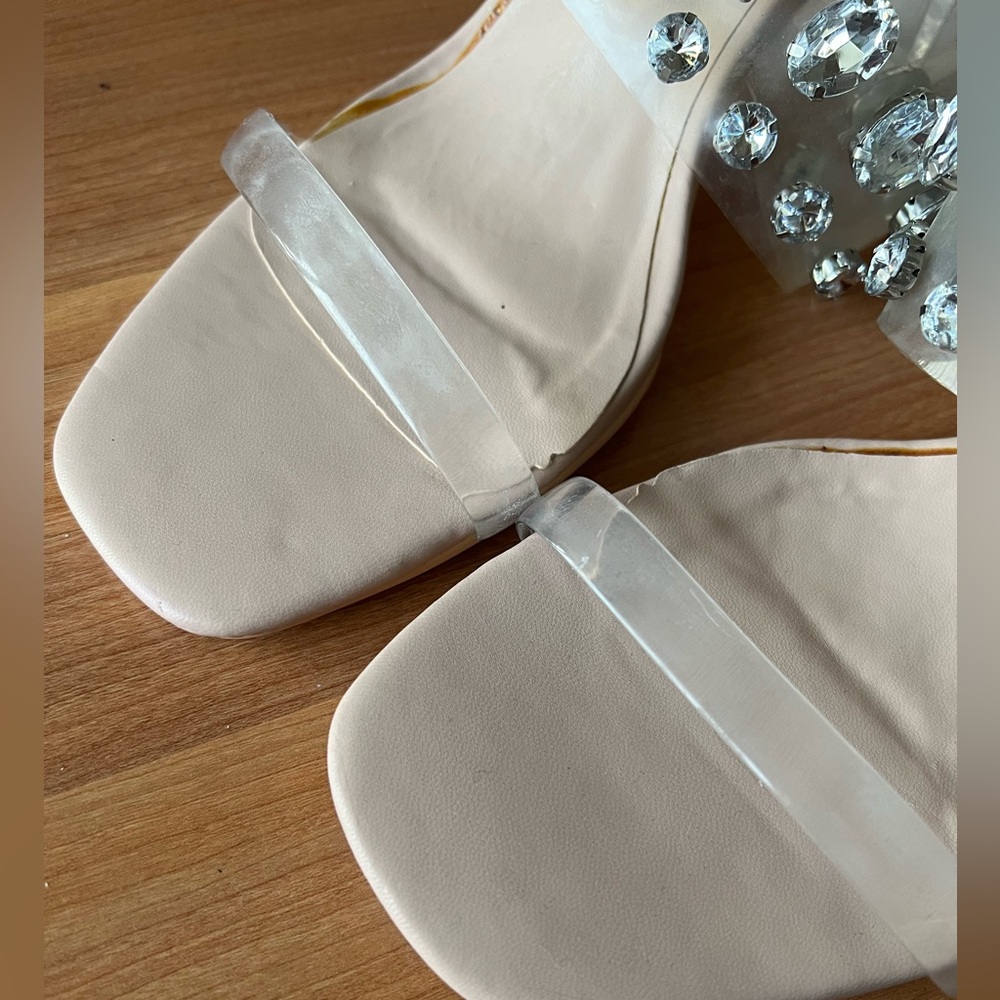 Nanette Lepore Blake Clear Rhinestone Block Heel Sandals Size 11M - Picture 4 of 13